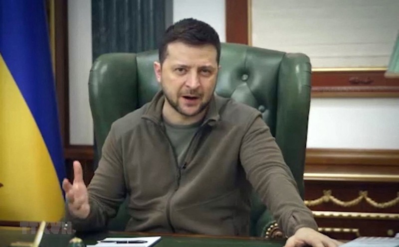 Tổng thống Ukraine Zelensky sa thải các quan chức tuyển quân khu vực