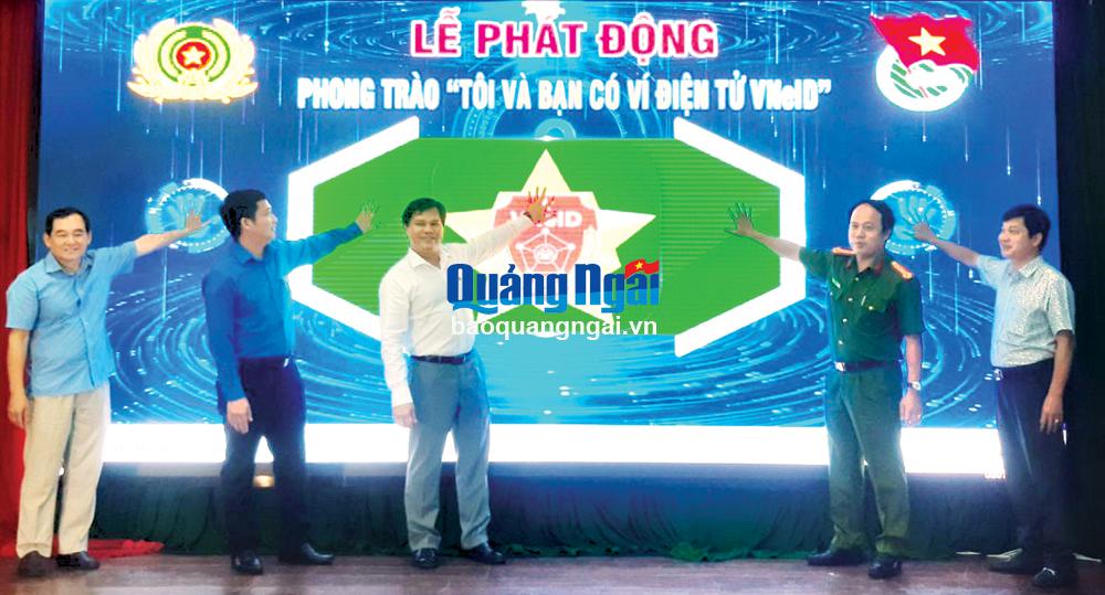 Công an tỉnh và Tỉnh đoàn: Ký kết kế hoạch phối hợp thực hiện Đề án 06