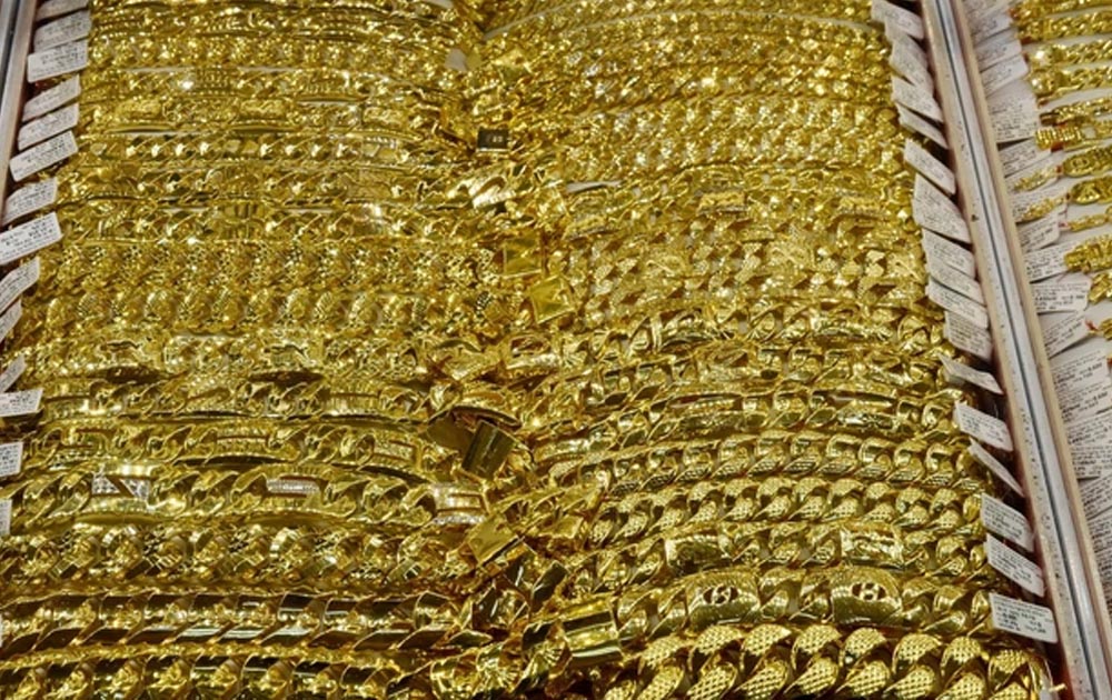 Giá vàng nhẫn bật tăng mạnh, vàng miếng SJC vẫn ở mức thấp