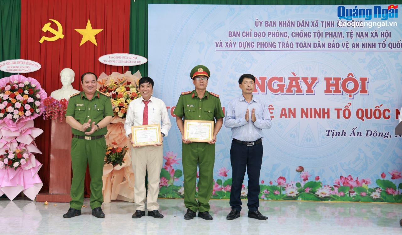 Ngày hội Toàn dân bảo vệ an ninh Tổ quốc ở xã Tịnh Ấn Đông