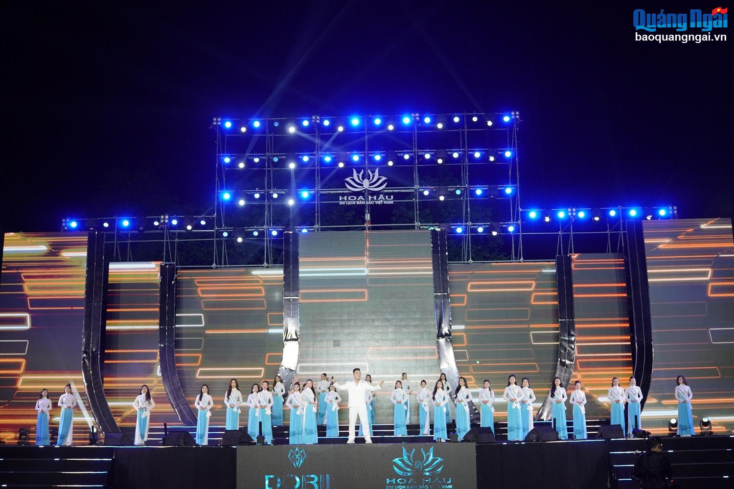 [Photos]. Rực rỡ đêm chung kết Hoa hậu Du lịch bản sắc Việt Nam 