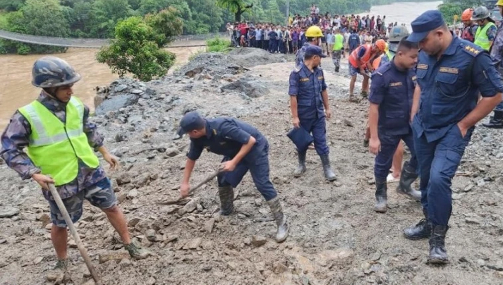 Lở đất khiến 12 người tử vong tại Nepal