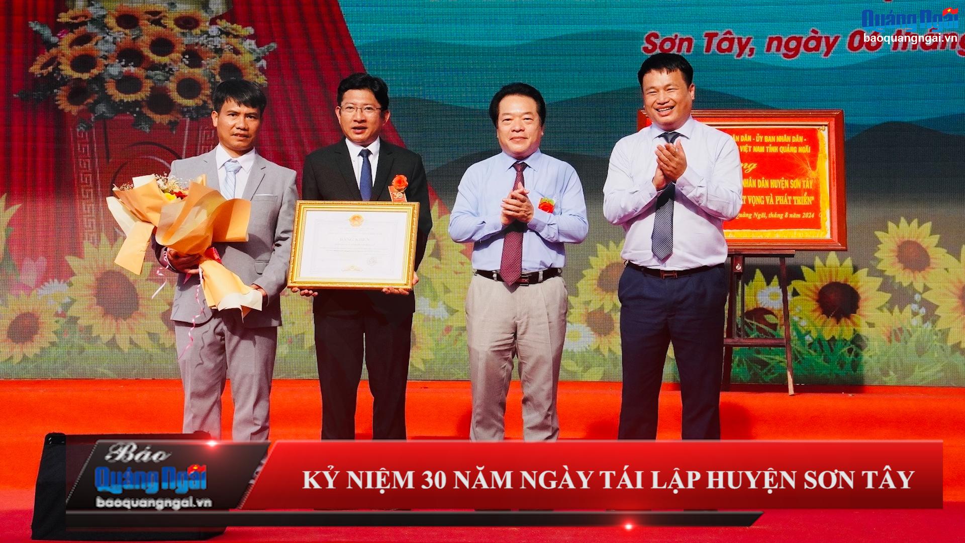 [Video]. Kỷ niệm 30 năm ngày tái lập huyện Sơn Tây