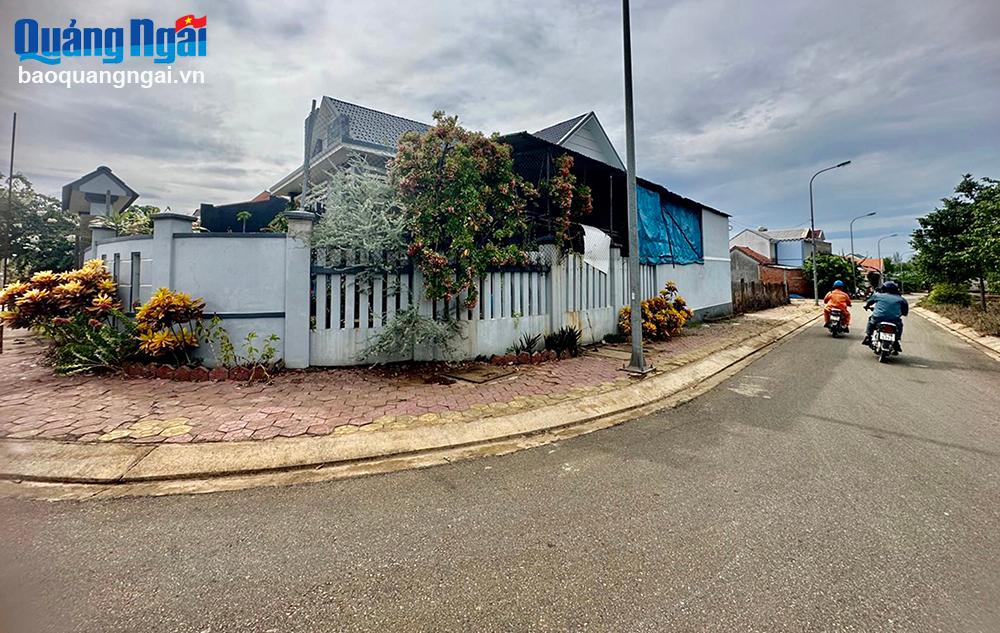 Tái định cư ở Khu Kinh tế Dung Quất: Sớm khắc phục những bất cập 