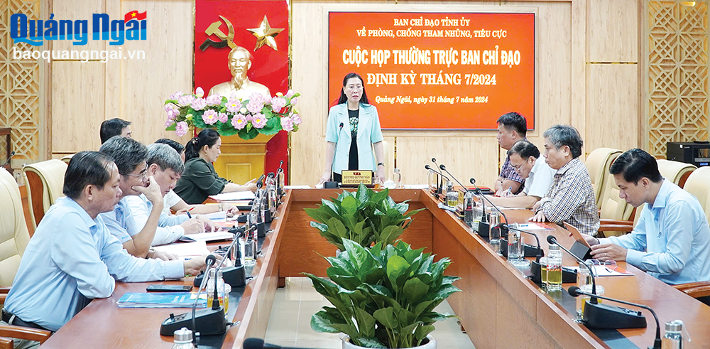 Thực hiện 3 giải pháp đột phá trong xây dựng Đảng