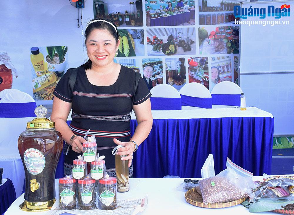 Phiên chợ quảng bá sản phẩm vùng cao