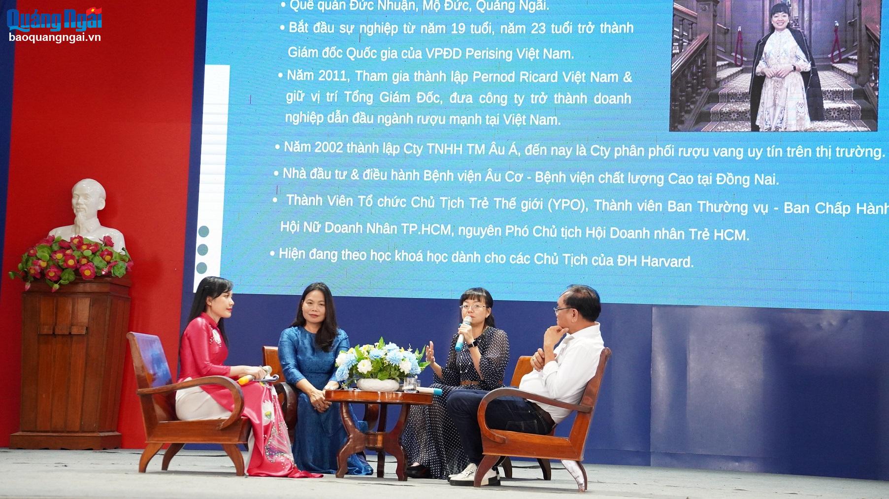 Tư vấn giúp sinh viên làm chủ tương lai