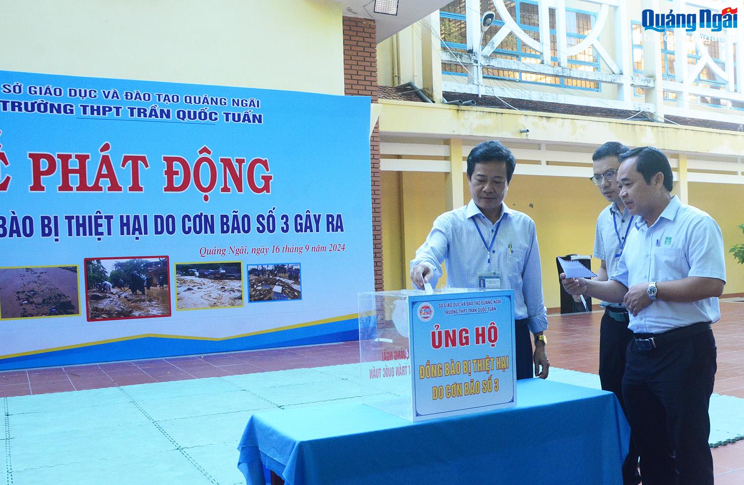 Trường THPT Trần Quốc Tuấn quyên góp ủng hộ đồng bào các tỉnh phía Bắc