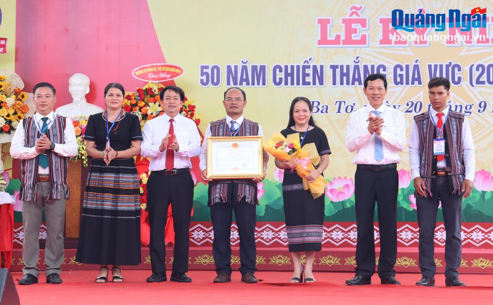 Kỷ niệm 50 năm ngày chiến thắng Giá Vực