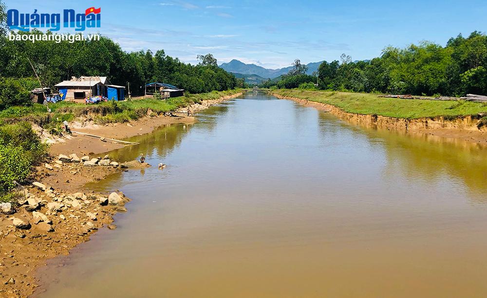 Hành lang bảo vệ công trình thủy lợi bị xâm phạm