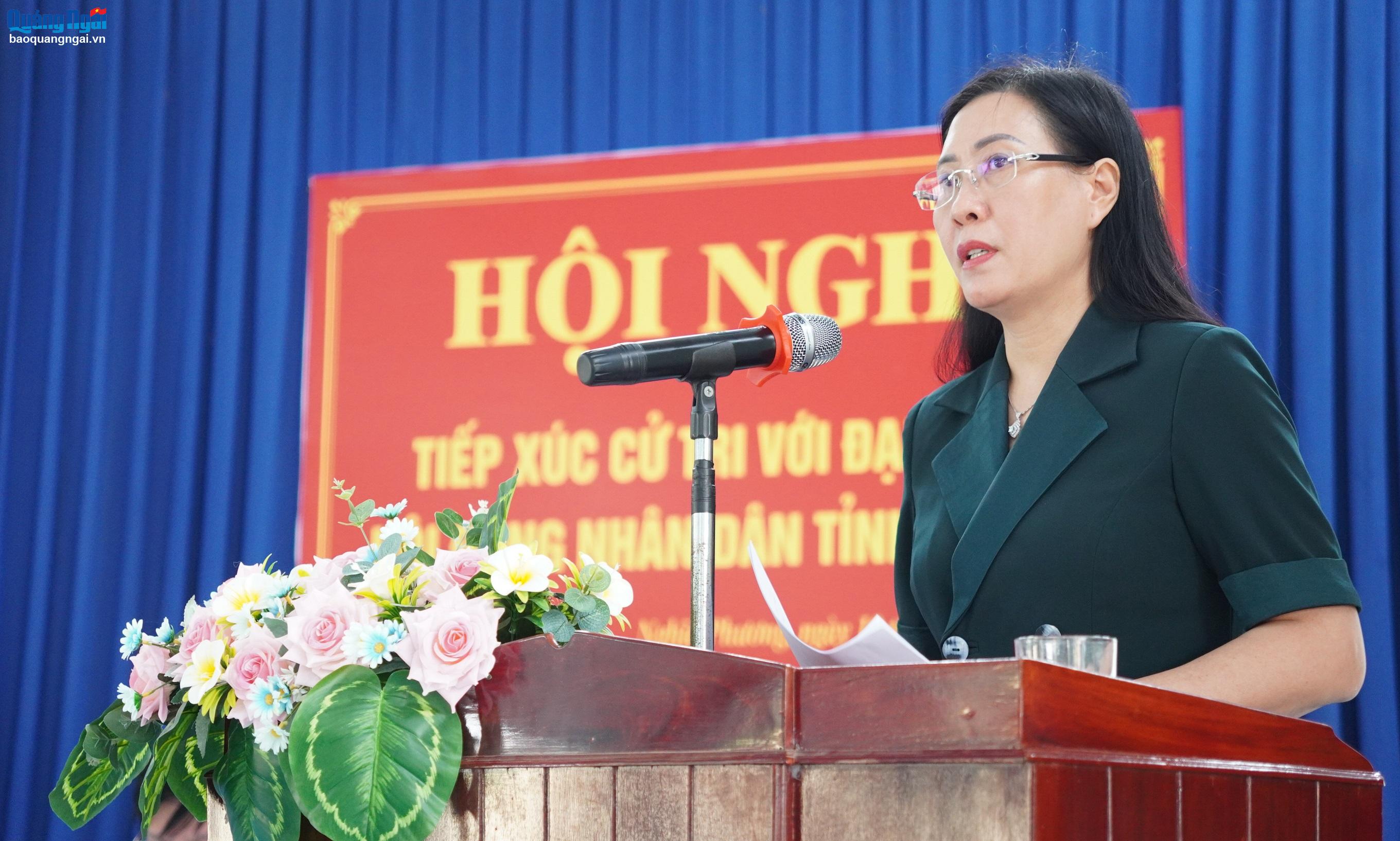 Bí thư Tỉnh ủy Bùi Thị Quỳnh Vân tiếp xúc cử tri tại xã Nghĩa Phương