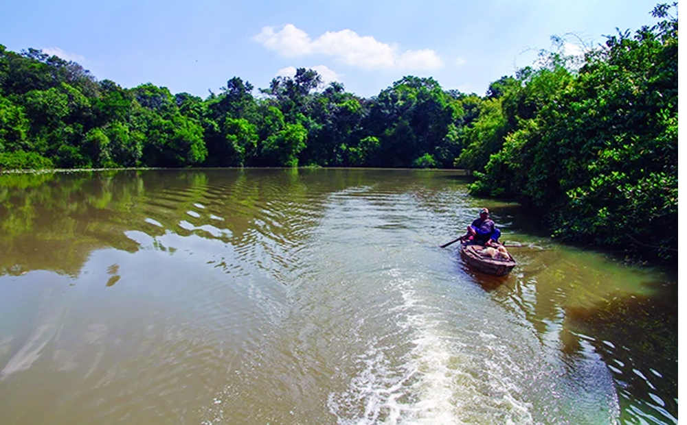 Dọc thượng nguồn sông Vàm Cỏ Đông