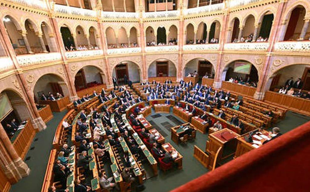 Hungary trì hoãn bỏ phiếu về việc mở rộng NATO đối với Thụy Điển