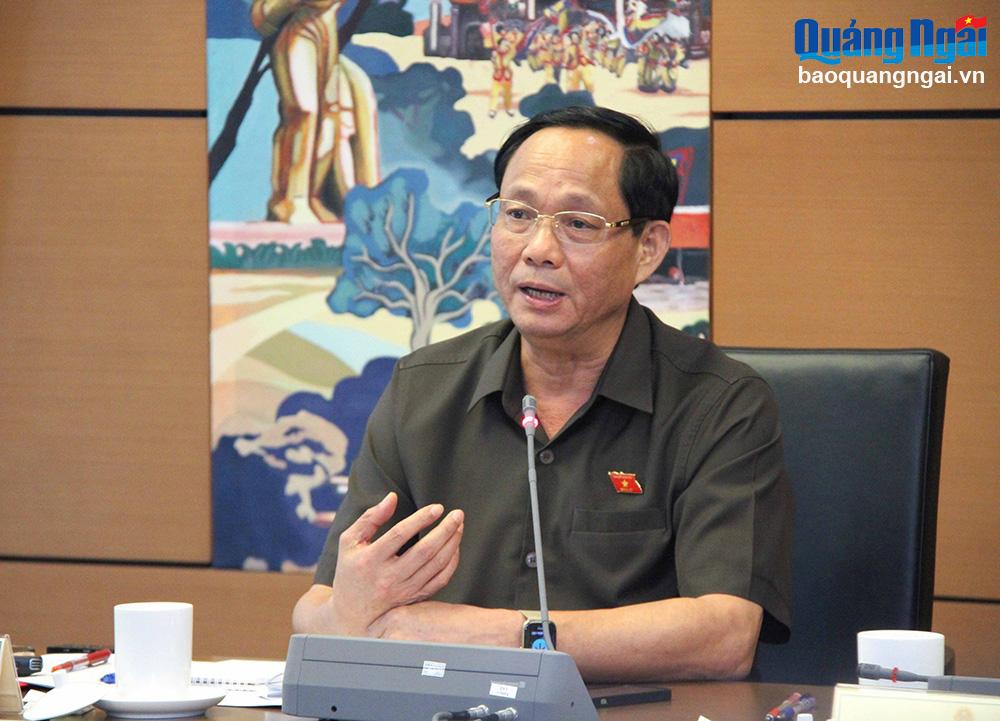 Đoàn đại biểu Quốc hội tỉnh góp ý về tình hình phát triển kinh - xã hội năm 2023