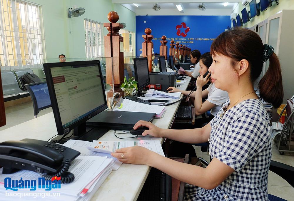 Giải quyết thủ tục hành chính trên môi trường điện tử