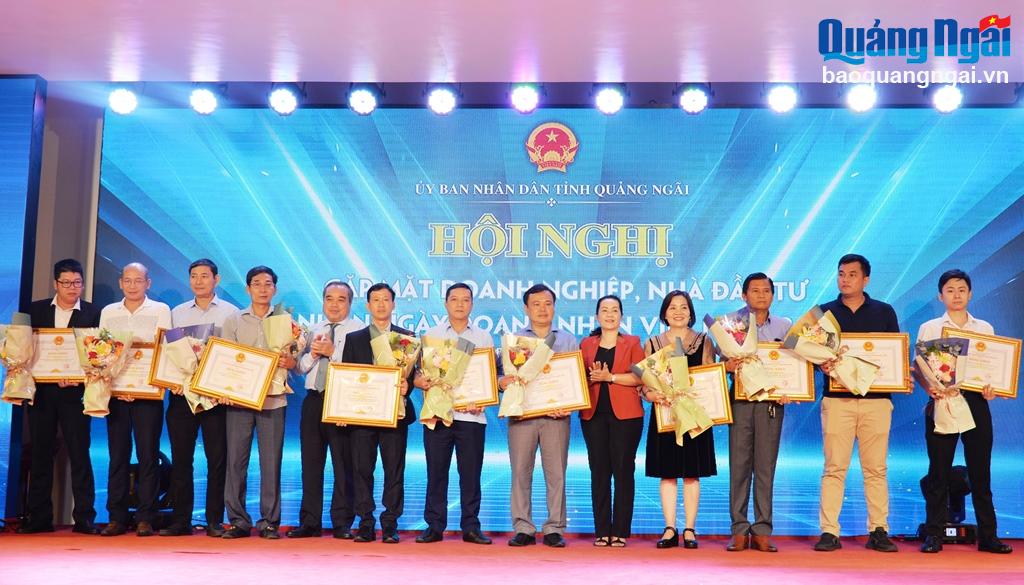 Gặp mặt doanh nghiệp, nhà đầu tư nhân ngày Doanh nhân Việt Nam 