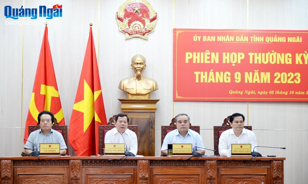 UBND tỉnh họp phiên thường kỳ tháng 9/2023