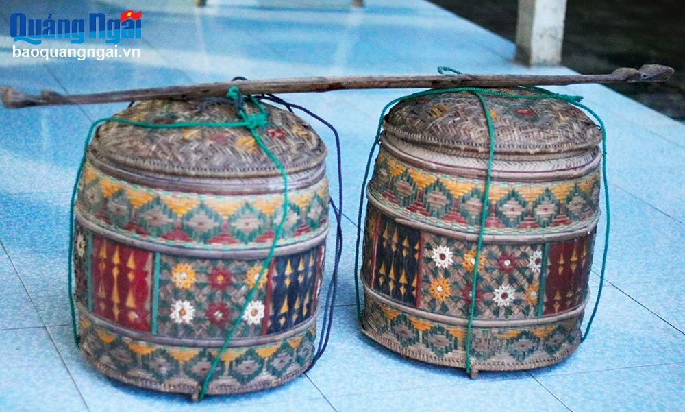 Đôi xiểng trong lễ cưới ngày xưa