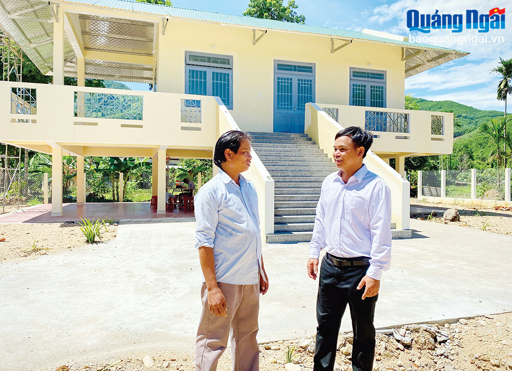 Sống vì mọi người 