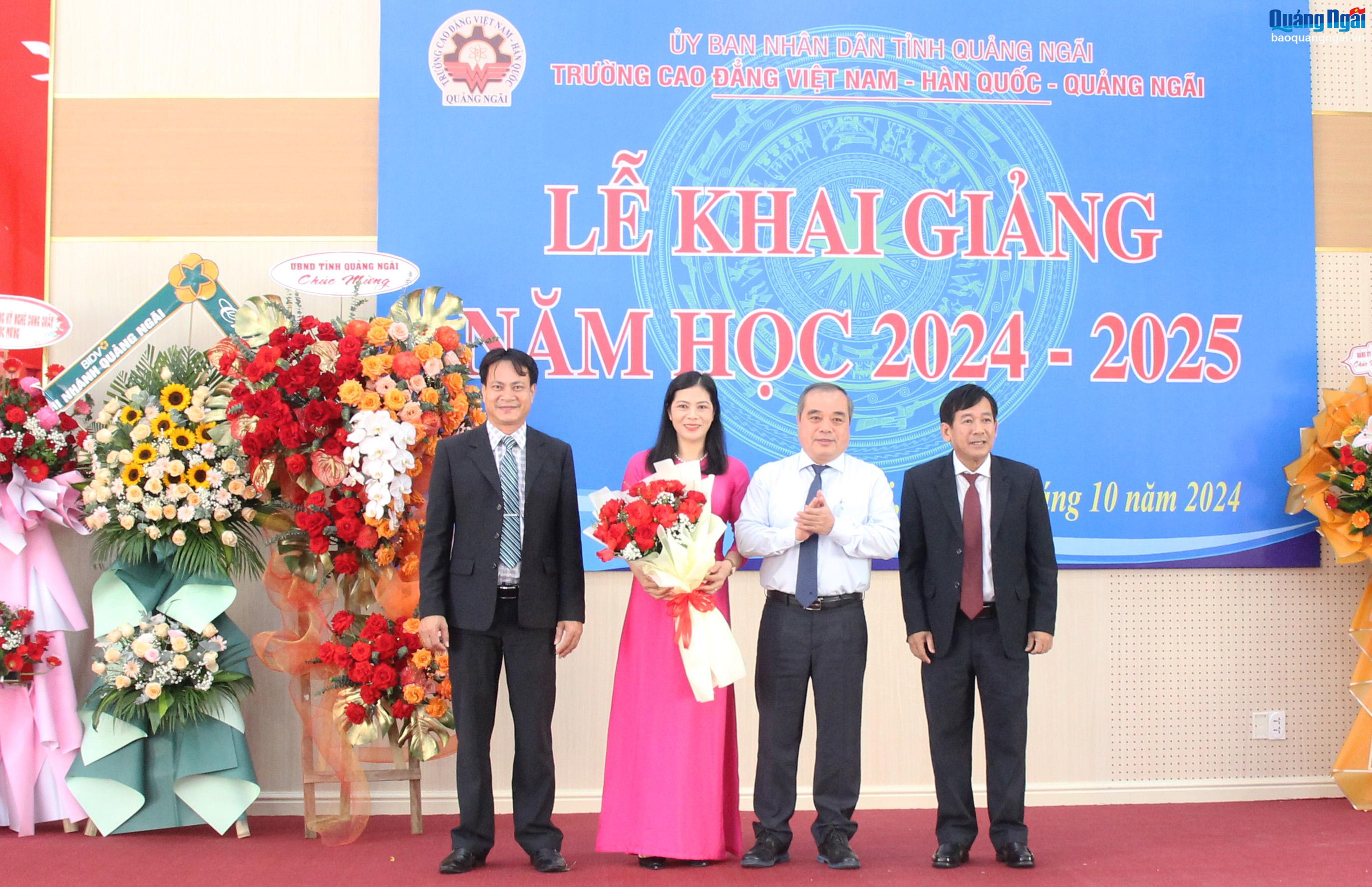 Trường Cao đẳng Việt Nam - Hàn Quốc - Quảng Ngãi khai giảng năm học 2024 - 2025