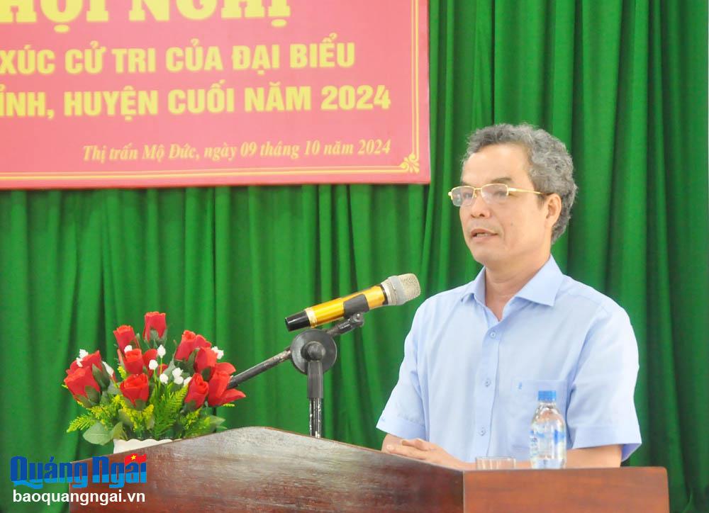 Trưởng ban Tuyên giáo Tỉnh ủy Đặng Ngọc Dũng tiếp xúc cử tri tại huyện Mộ Đức