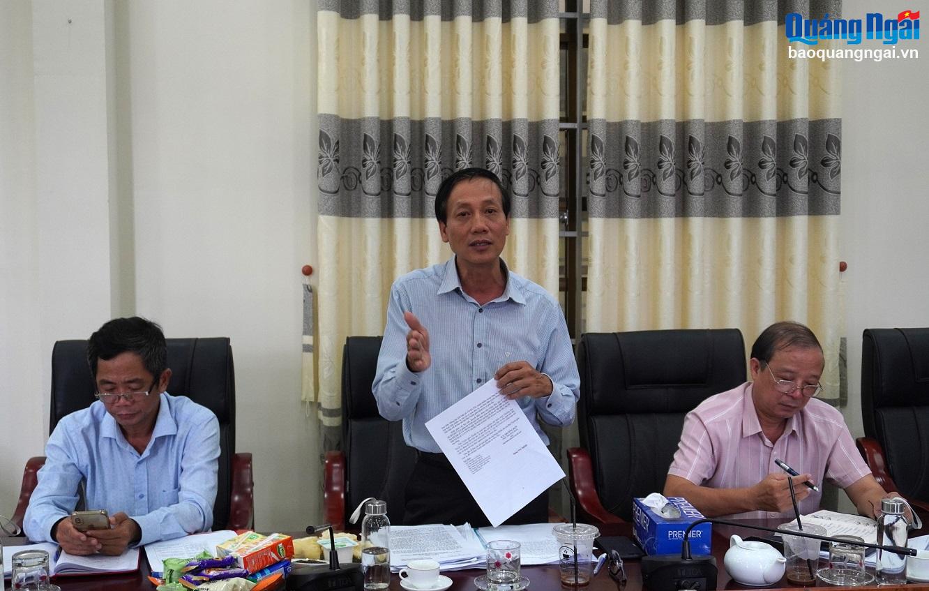 Giám sát công tác mua và đọc báo, tạp chí của Đảng