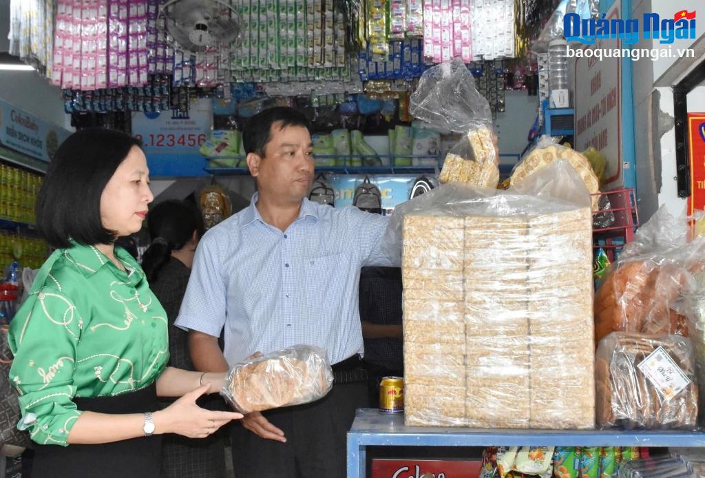 Giám sát an toàn thực phẩm tại huyện Sơn Tịnh