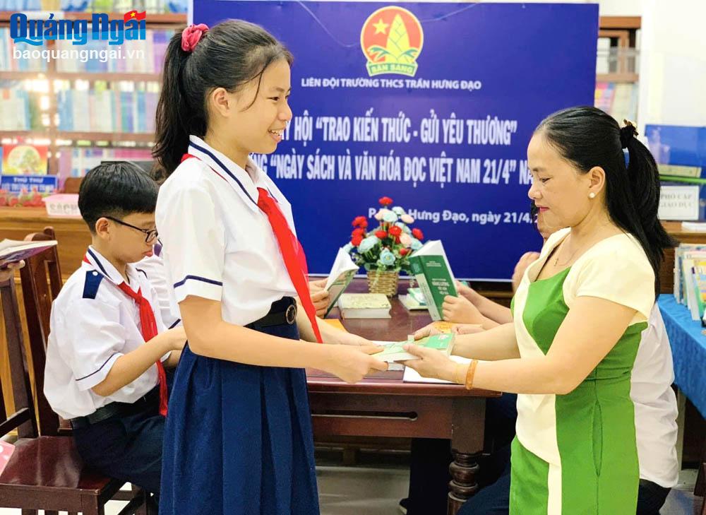 Lan tỏa niềm đam mê đọc sách