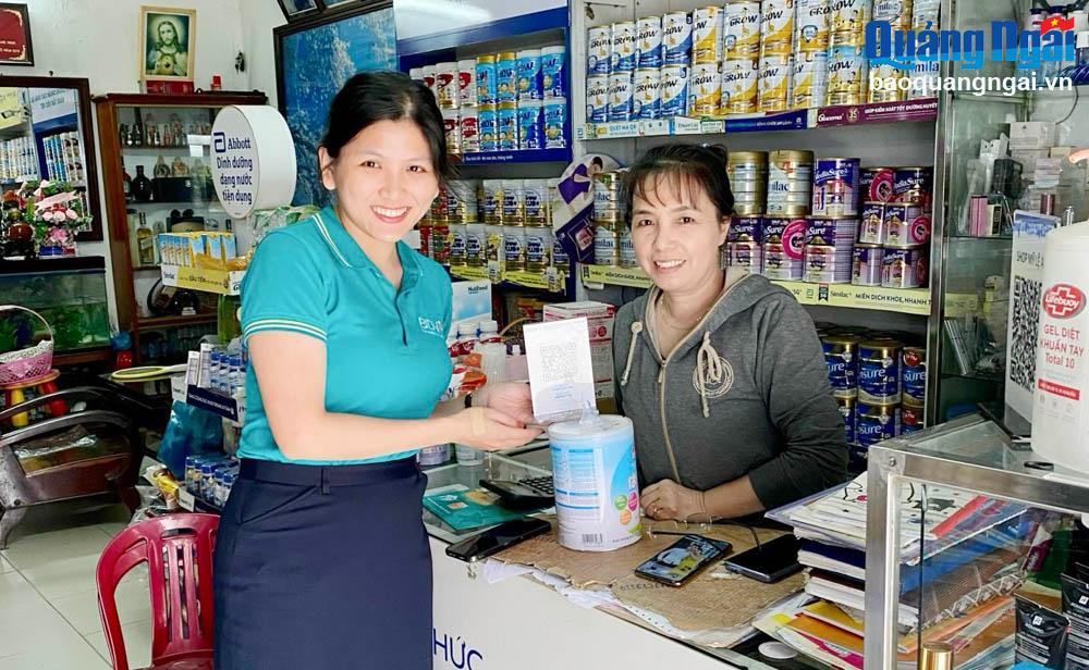 Mang dịch vụ đến tay khách hàng