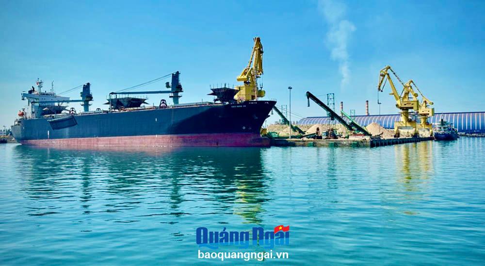 Kim ngạch xuất khẩu cán đích sớm