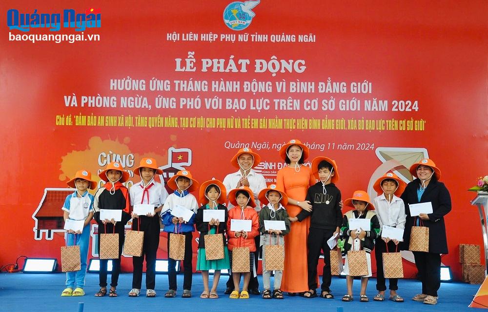 Hưởng ứng Tháng hành động vì bình đẳng giới năm 2024