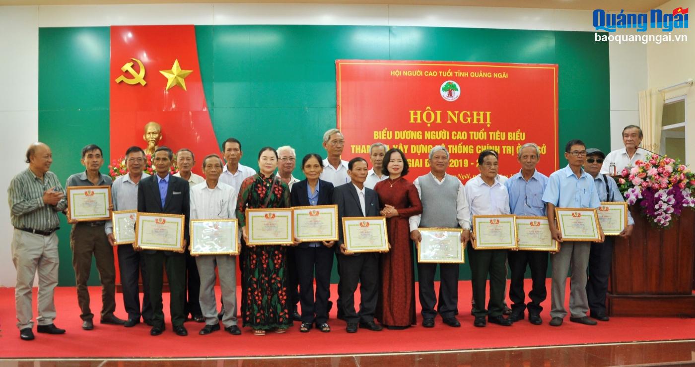 Biểu dương người cao tuổi tiêu biểu