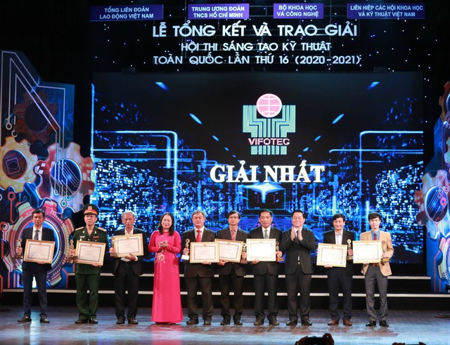 90 giải pháp được trao giải Sáng tạo kỹ thuật toàn quốc lần thứ 17