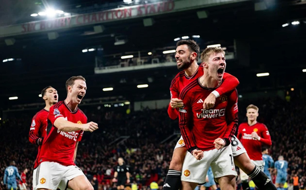 Hojlund nổ súng, Man United quật ngã Aston Villa ngày Lễ tặng quà