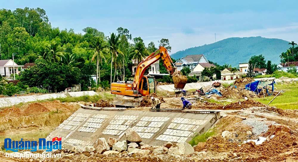 Tăng tốc giải ngân vốn đầu tư công