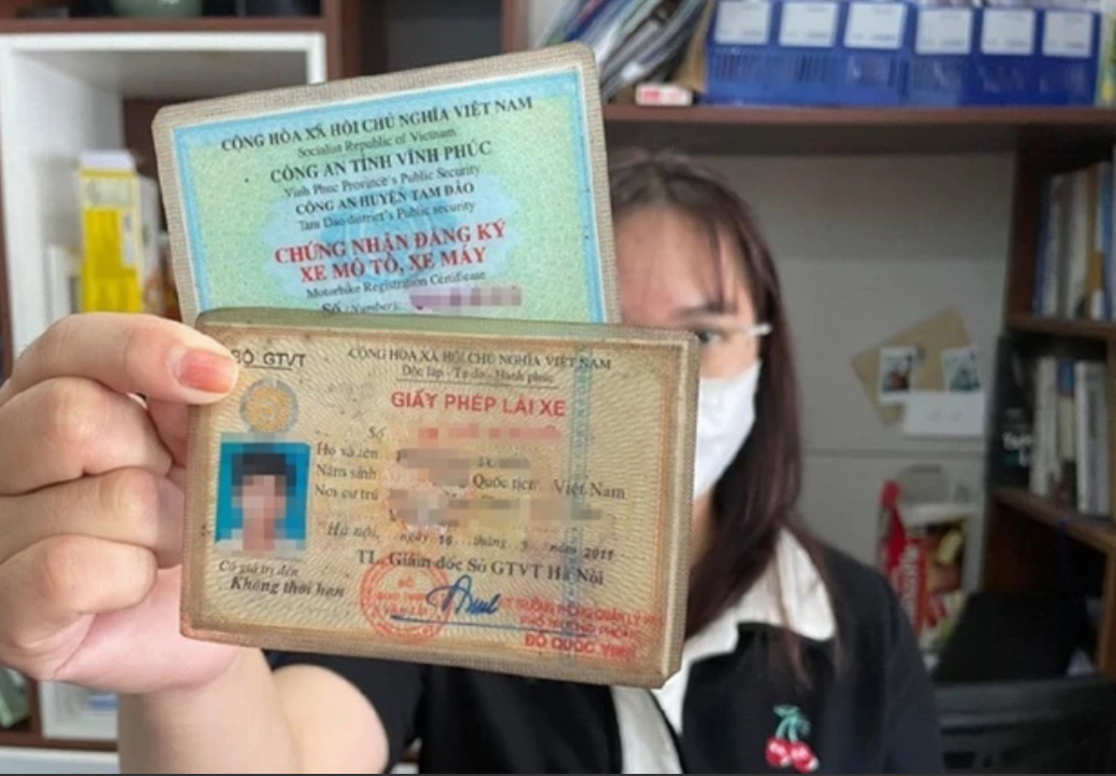 Giấy phép lái xe hạng A1 mẫu cũ vẫn có giá trị sử dụng