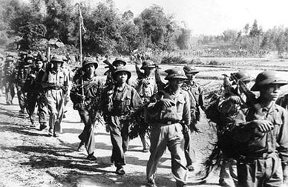 Tác giả  - Tác phẩm: Những cánh rừng chưa tới...