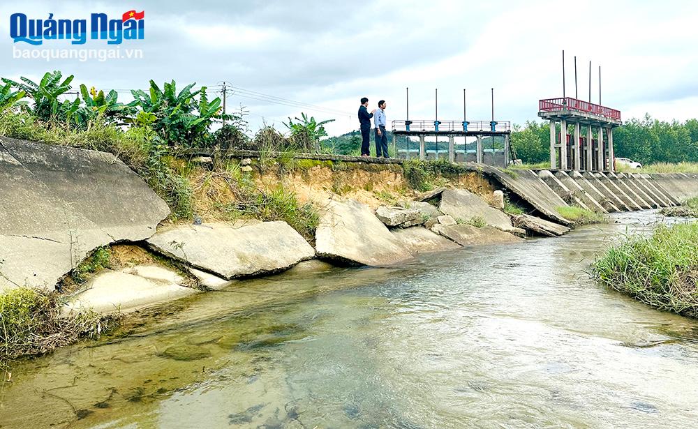 Khắc phục công trình thủy lợi bị hư hỏng