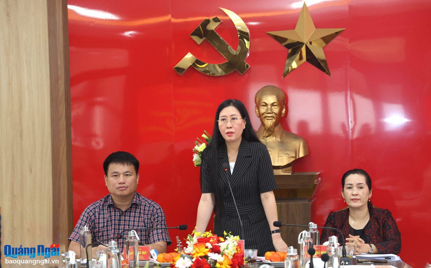 Ban Thường vụ Tỉnh ủy làm việc với Ban Thường vụ Huyện ủy Ba Tơ