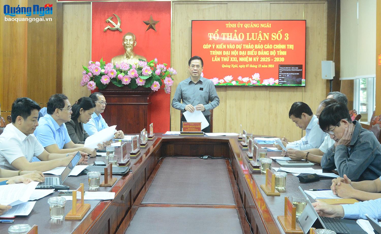 Chắt lọc, bổ sung các ý kiến để hoàn chỉnh dự thảo Báo cáo chính trị