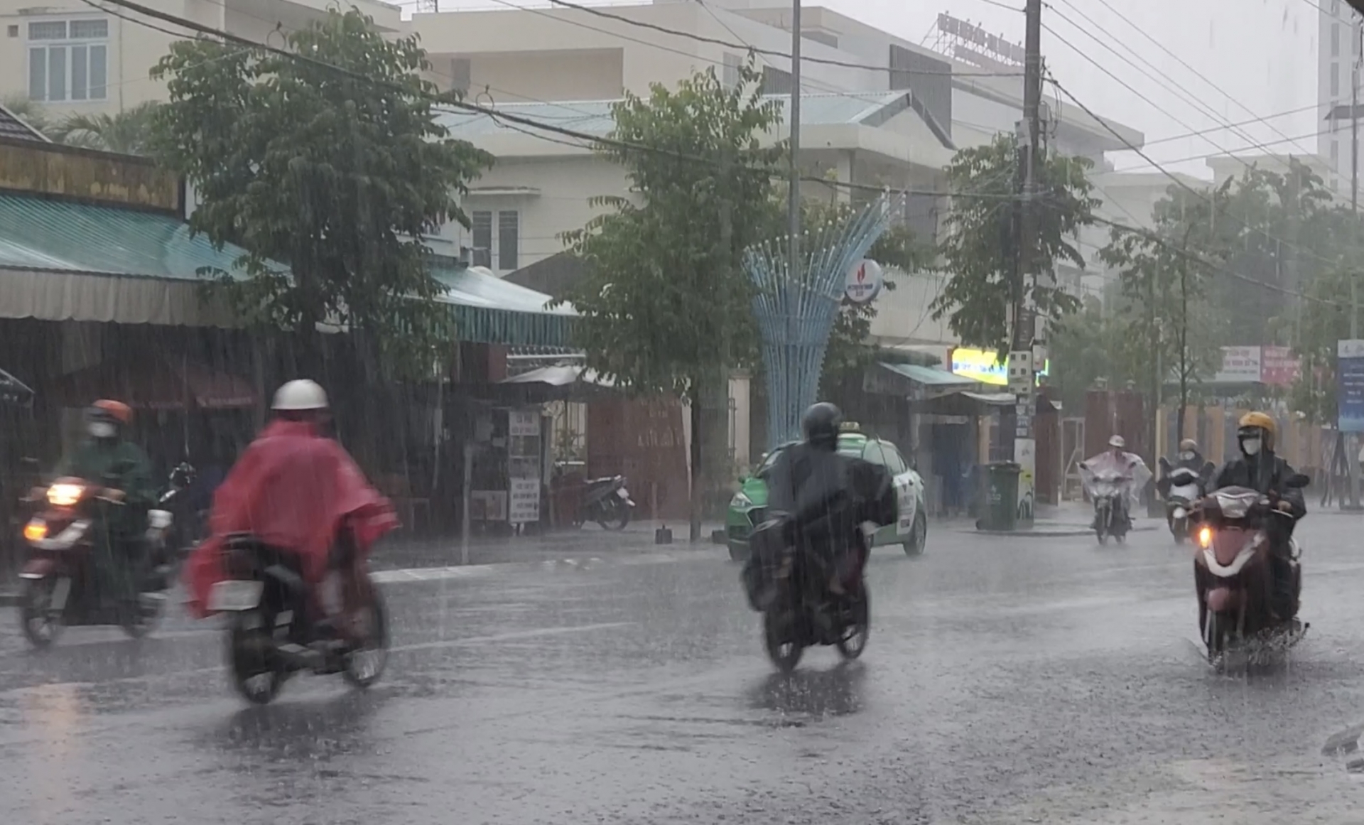 Tin dự báo mưa lớn tại Quảng Ngãi