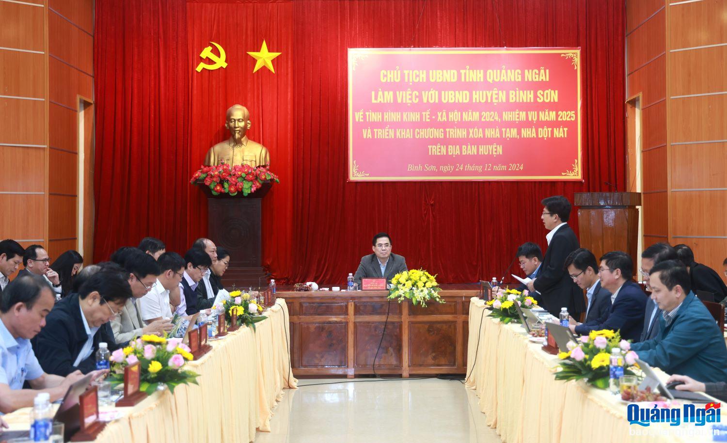 Quyết tâm hoàn thành chương trình xóa nhà tạm, nhà dột nát theo kế hoạch