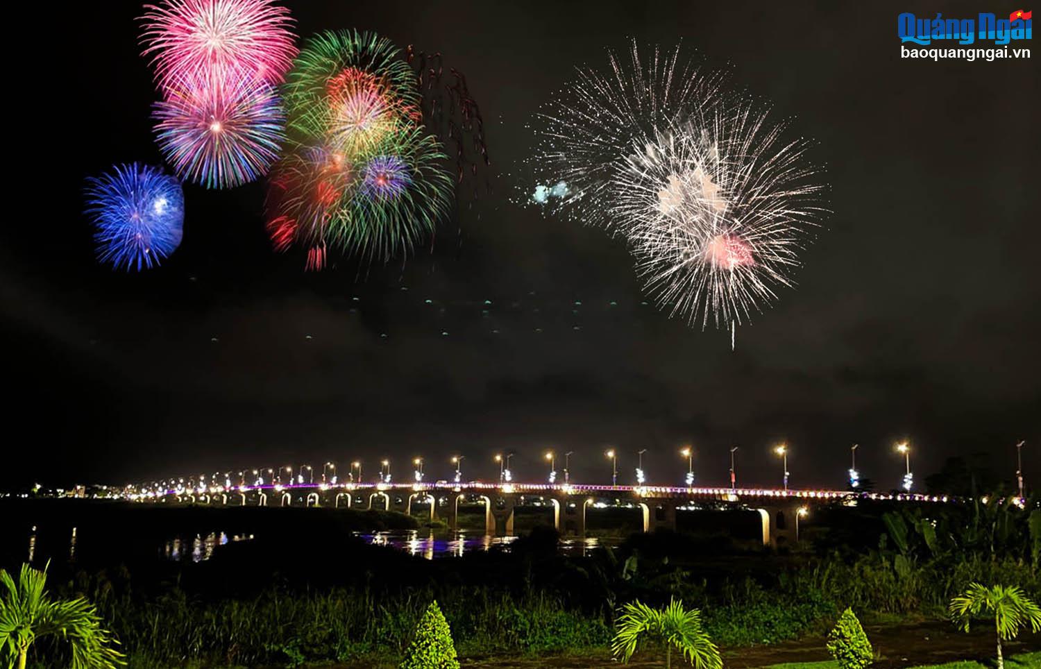 Quảng Ngãi tổ chức bắn pháo hoa tết Nguyên đán Ất Tỵ 2025 tại 3 địa phương