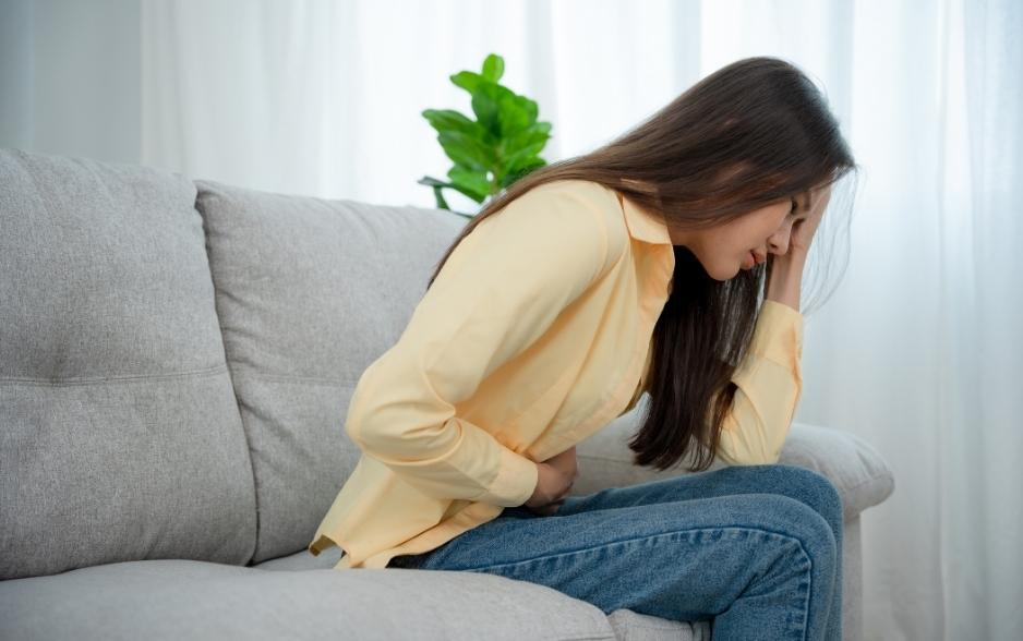 Dấu hiệu phụ khoa thường bị bỏ qua ở các thế hệ phụ nữ trong gia đình