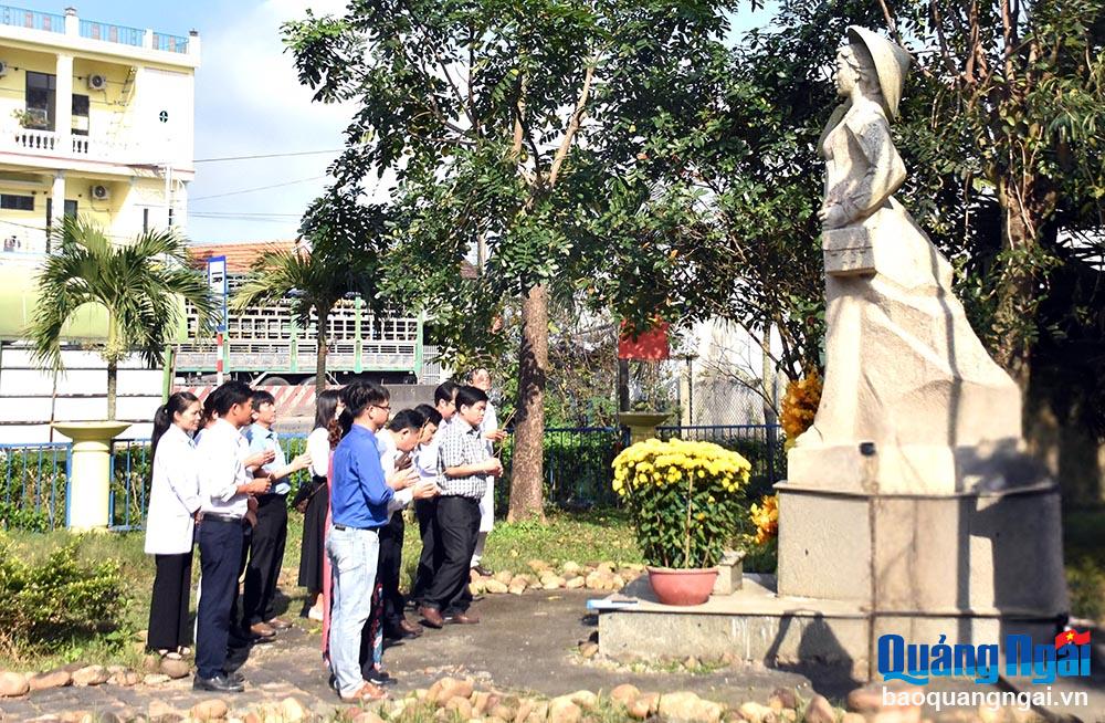 Người em gái của chị Trâm