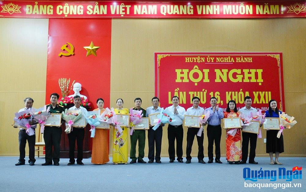 Huyện ủy Nghĩa Hành sơ kết 3 năm thực hiện Kết luận 01 của Bộ Chính trị