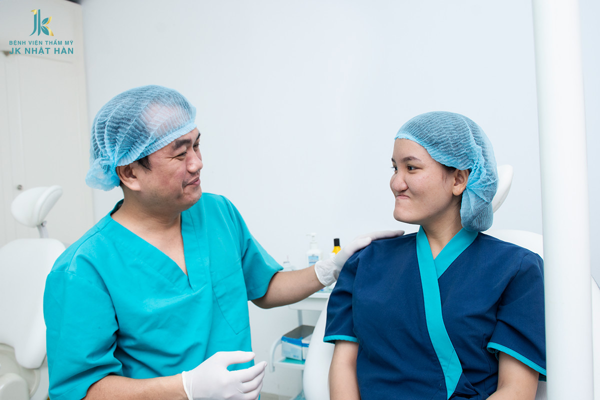 Bệnh viện JK Nhật Hàn tạo hình mũi môi chắp cánh ước mơ cho người dị tật Mùa 8