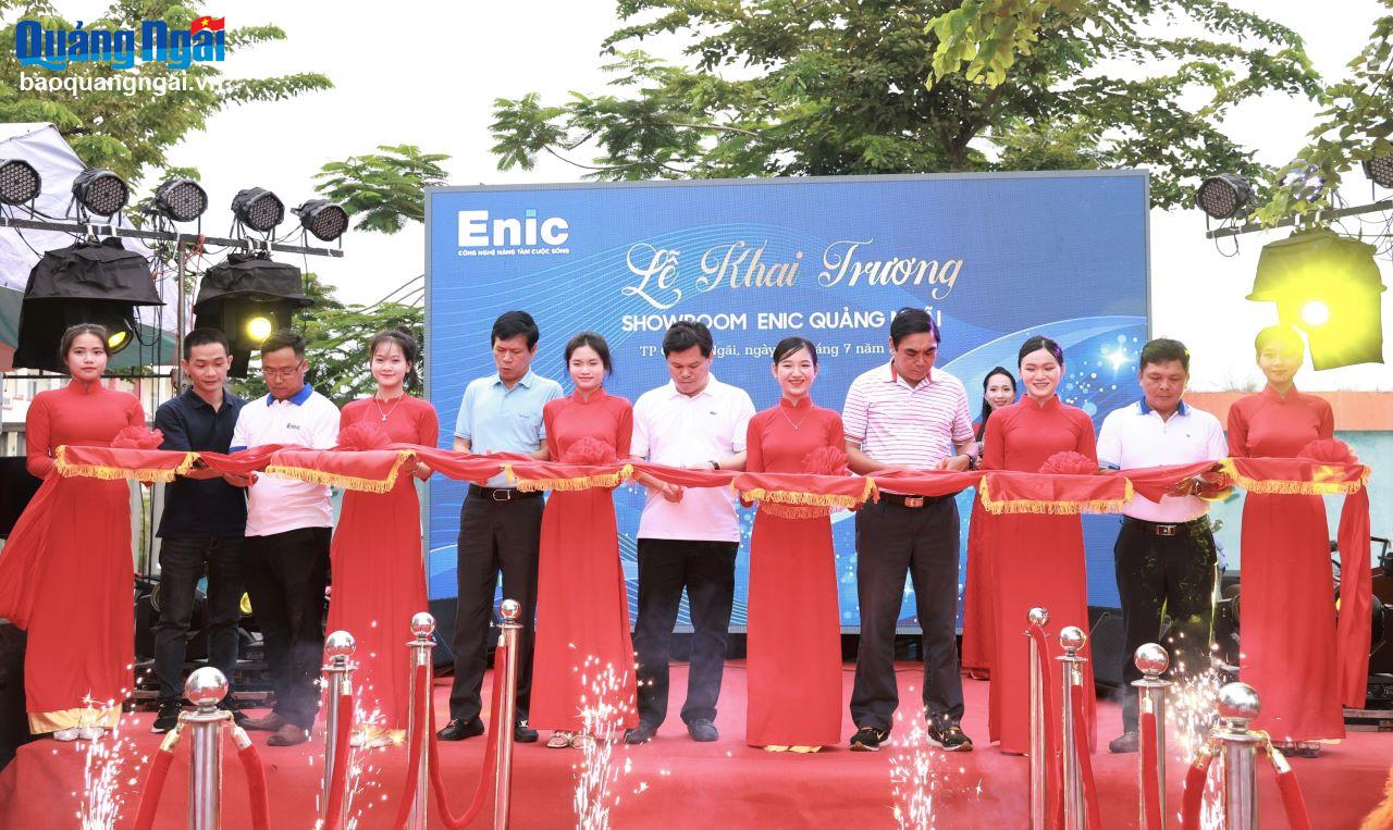 Khai trương showroom Enic Quảng Ngãi