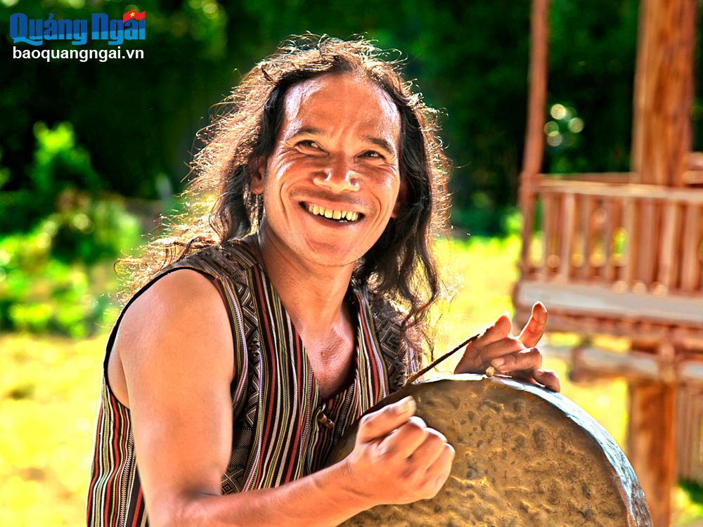 Bảo tồn, phát huy bản sắc văn hóa dân tộc