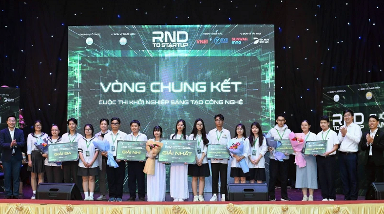 Hơn 200 dự án của học sinh, sinh viên tranh tài khởi nghiệp sáng tạo công nghệ